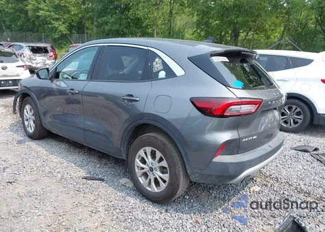 2024 Ford Escape Active z USA, uszkodzony, nr VIN 1FMCU9GN1RUB09866